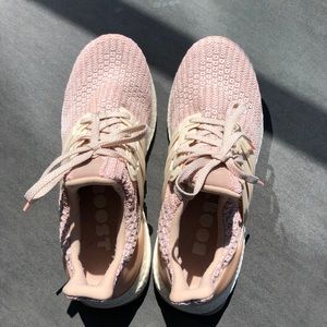 Adidas women’s ultraboost size 7. Ash rose. Knit.